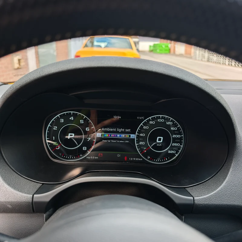 Digitaler Tacho Audi A3 8P inkl. Einbau