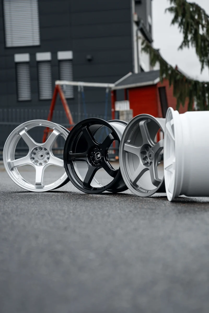 SixNine Evo-One 19x10 ET40 5x100 / 5x114.3