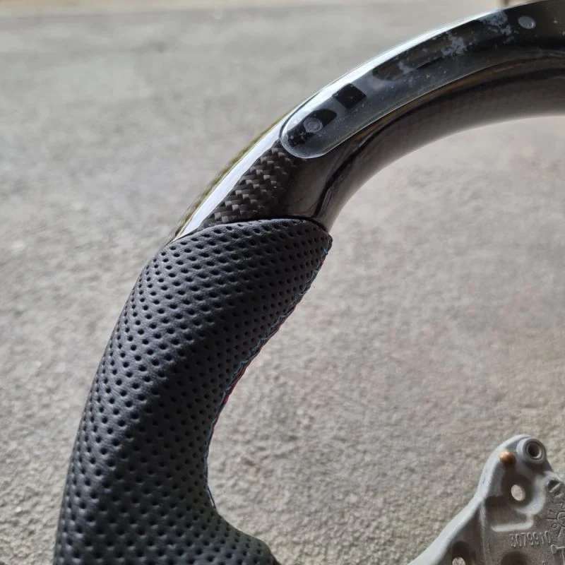 Carbon Lenkrad mit Race Display für BMW M2 F87