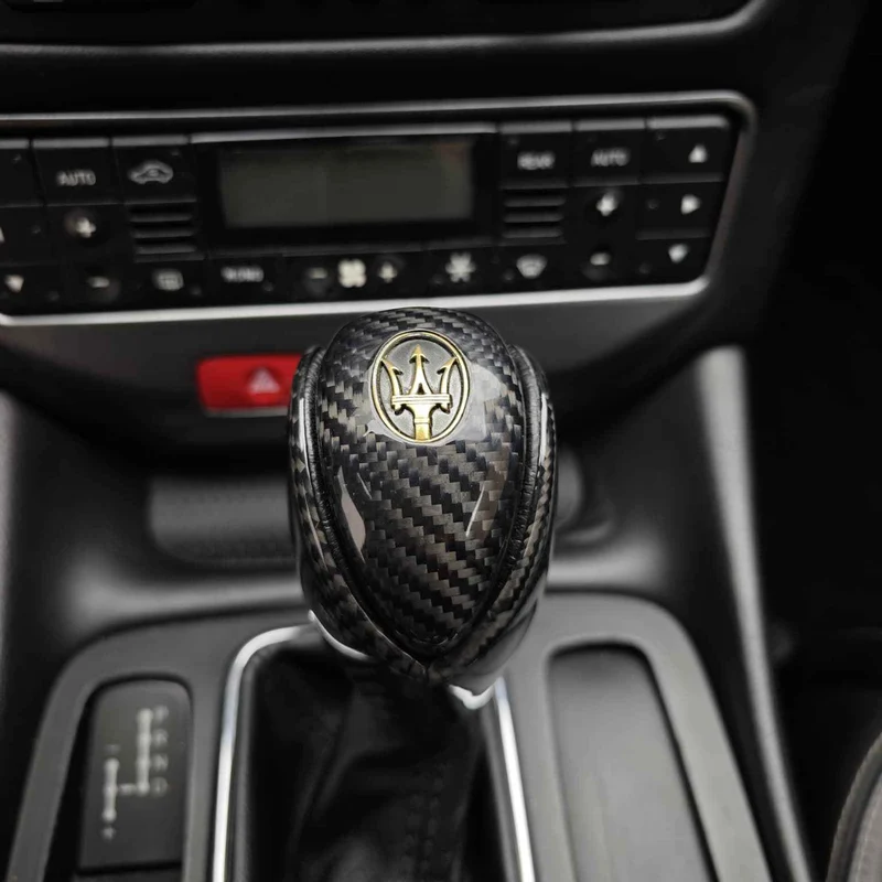 Carbon Schaltknauf für Maserati GranTurismo