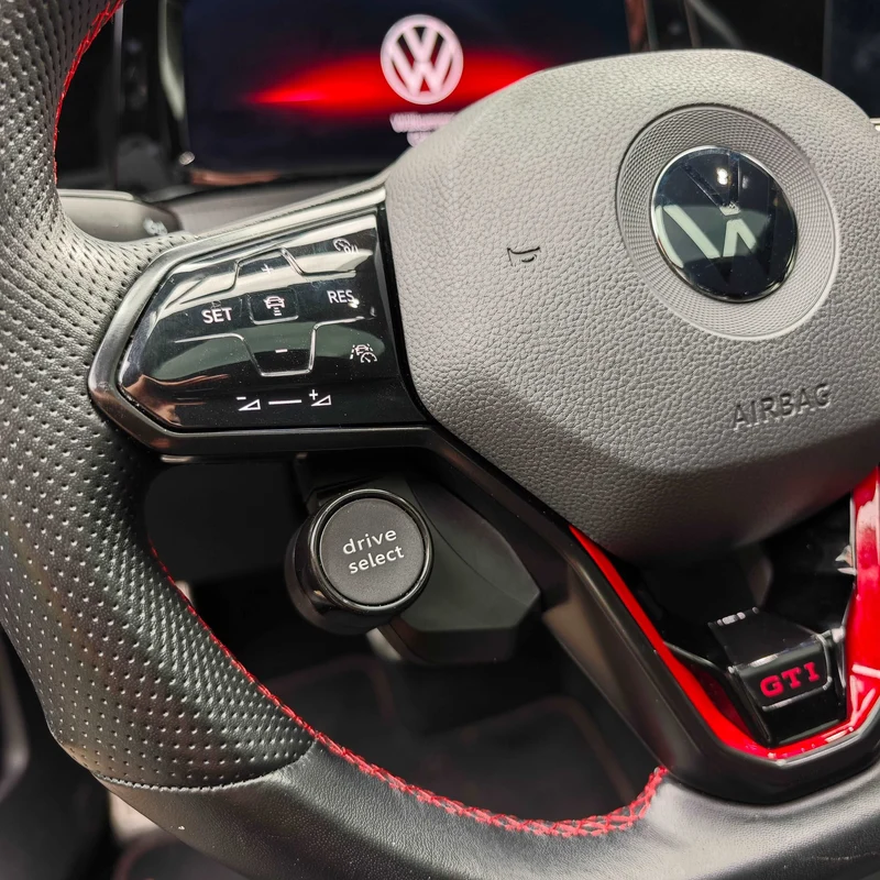 R8 Style Lenkrad-Knöpfe Nachrüstung für VW Golf 8