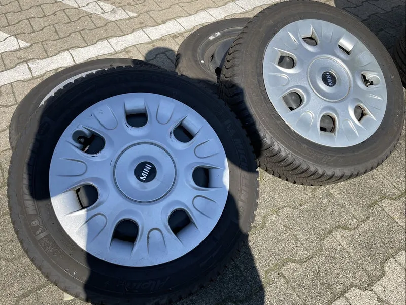 MINI COOPER ONE F56 F55 F57 Winterreifen RDCI 175 65 R15 84H MICHELIN RADKAPPEN