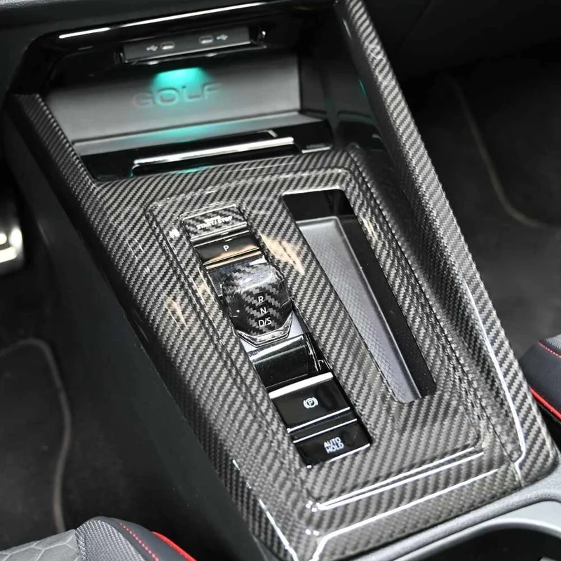 Echt Carbon Mittelkonsolenabdeckung für VW Golf 8 GTI / R-Line