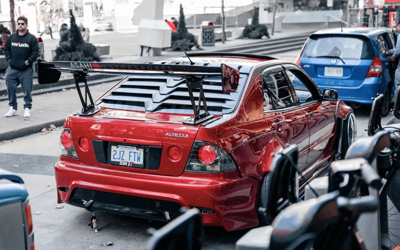 Louvers Heckscheibenabdeckung Lexus IS / Toyota Altezza
