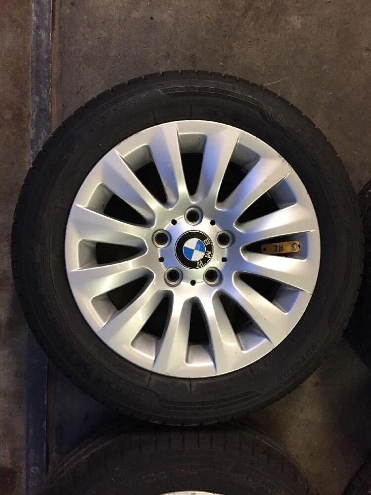 BMW E90 E91 LCI Alufelgen Styling 282 DUNLOP 205 55 R16 91V 6783628 SOMMERREIFEN