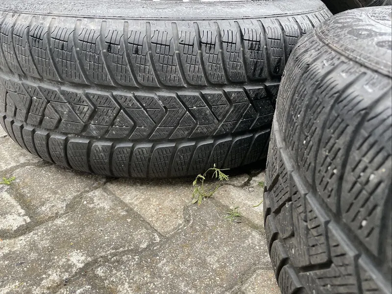 BMW X6 F16 ALUFELGEN M623 TN 7850070 & 7849629 WINTERREIFEN PIRELLI RUNFLAT RDCI