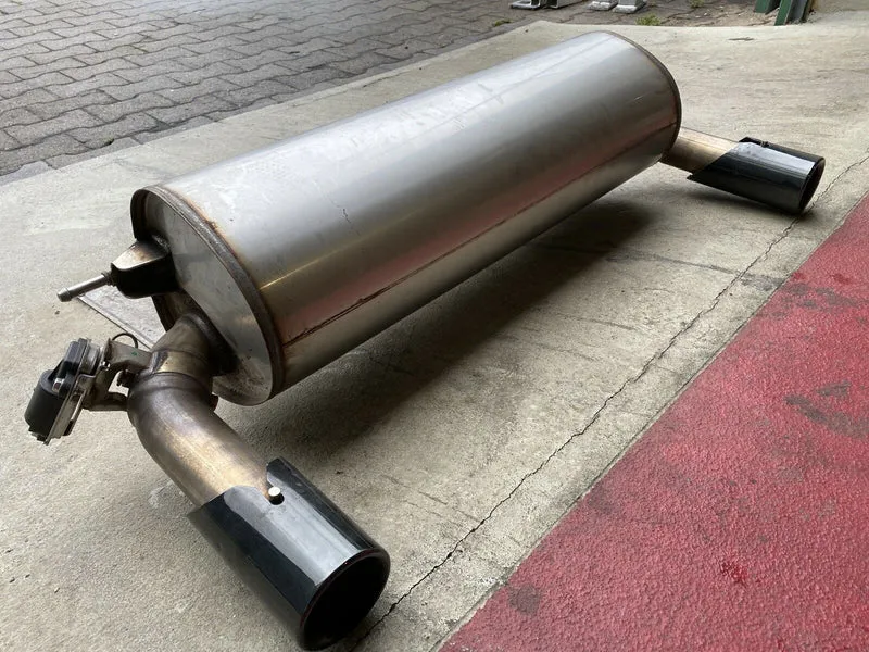 BMW F30 F32 KLAPPENAUSPUFF 440i Auspuff Endschalldämpfer Auspuffanlage 8650846