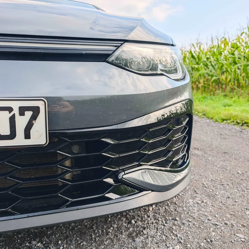 Bodykit Hochglanz Schwarz für Golf 8 GTI Clubsport