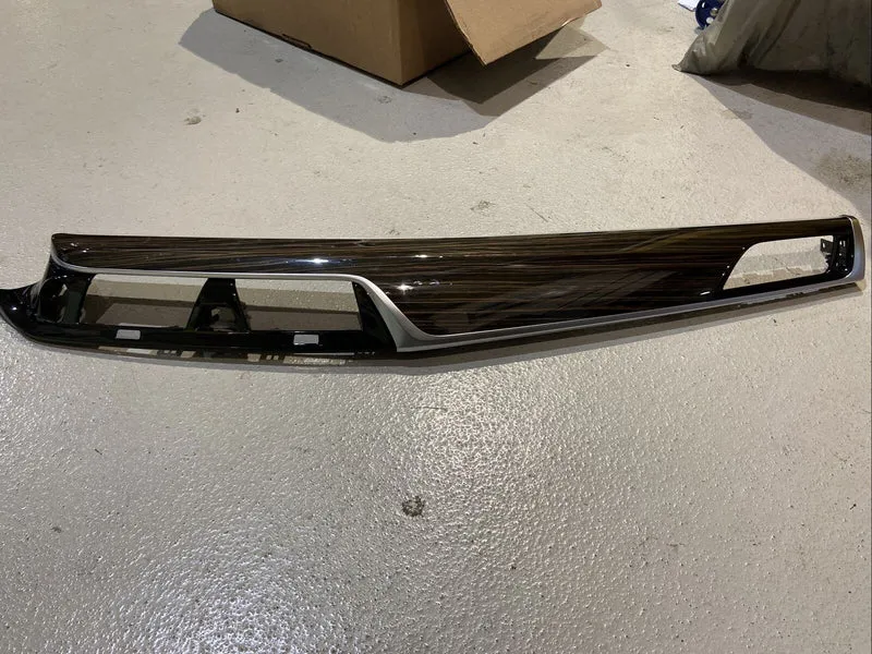 BMW G30 G31 Dekorblende Dekorleiste Mittelkonsole Blende FINELINE GLANZ 9378022