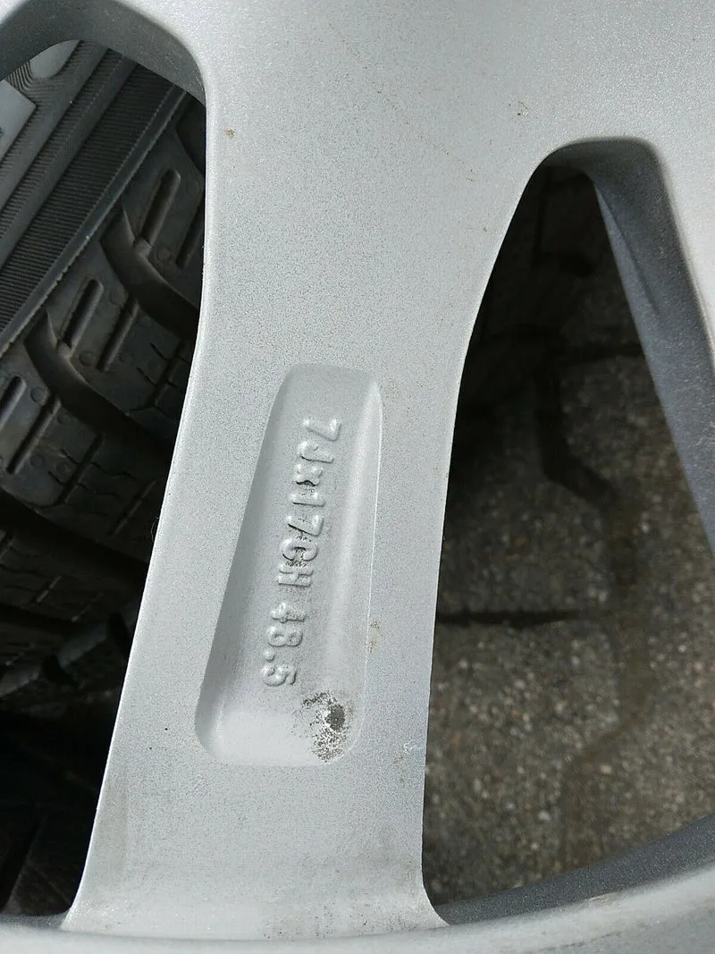 JAGUAR XE ALUFELGEN 7x17 ET48.5 VOLVO FORD Winterreifen 205 55 r17 95H GX73-1007