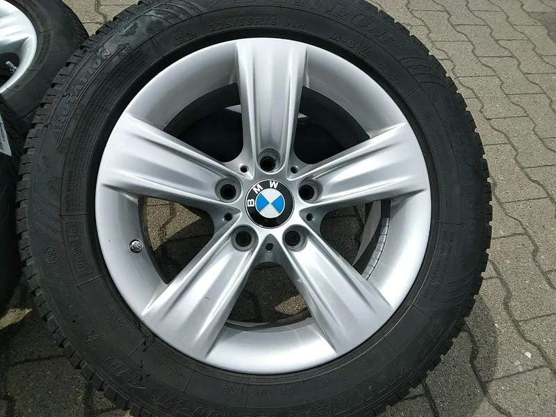 BMW F30 F31 F32 F35 ALUFELGEN WINTERREIFEN 391 Style 225 55 R16 95H RDCI RSC