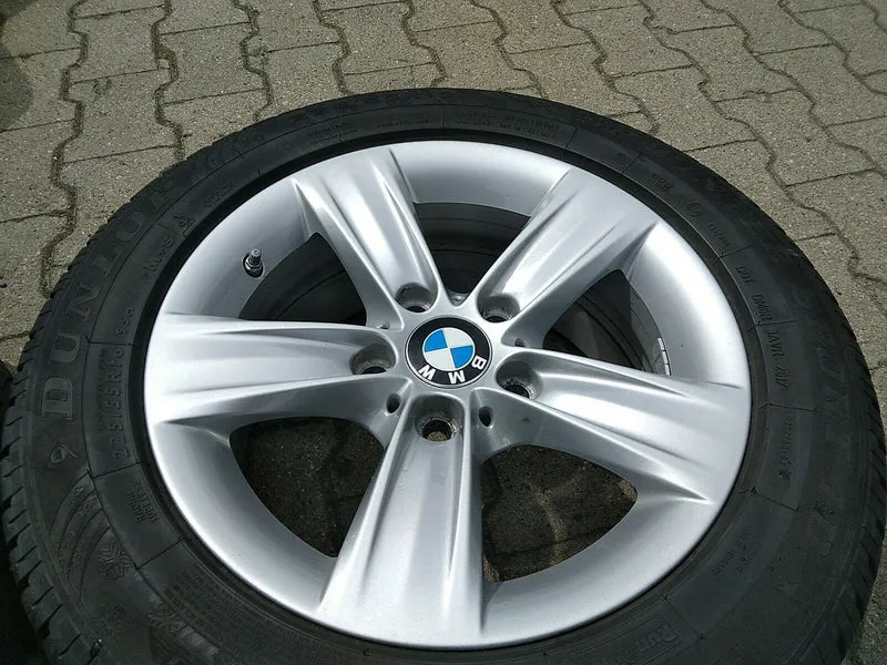 BMW F30 F31 F32 F35 ALUFELGEN WINTERREIFEN 391 Style 225 55 R16 95H RDCI RSC