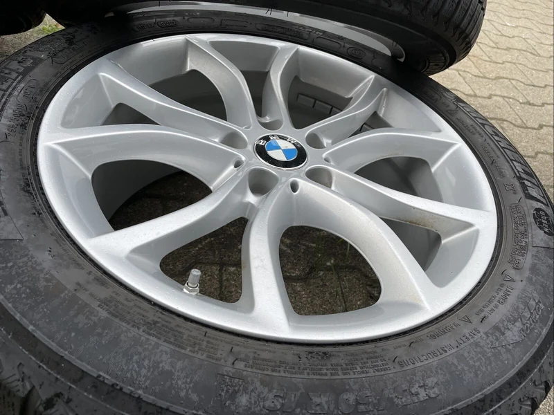 BMW X6 F16 Alufelgen Style 594 RDCI 9J 19 IS48 & 18 Winterreifen 255 50 R19 107V
