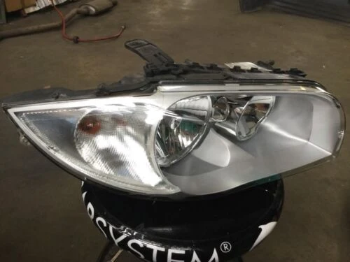 Orig. BMW E87 Vorfacelift Scheinwerfer Halogen Rechts 6924486