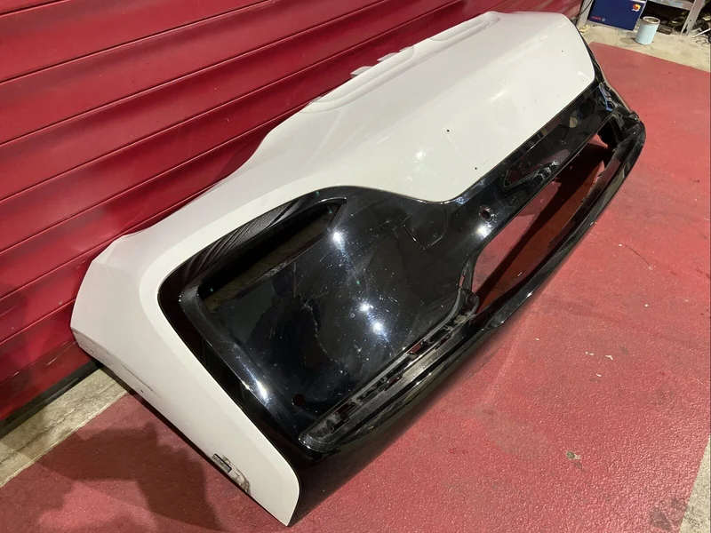 BMW I01 I3 I3S Stoßstange mit PDC 7462274 KOMPLETT 7462342 BJ 2019 FACELEIFT