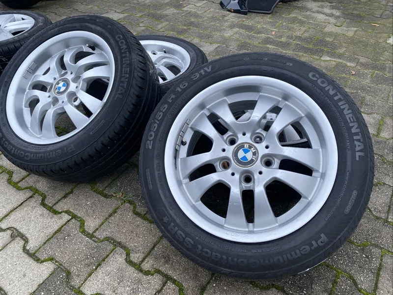 BMW E90 E91 Alufelgen Styling 154 Sommerreifen 6775593 RSC 205 55 R16 91V Conti