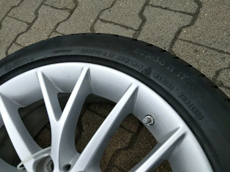 BMW F20 F21 F22 F23 Alufelgen Style 380 WINTERREIFEN 205 50 R17 RSC RDCI 6796205