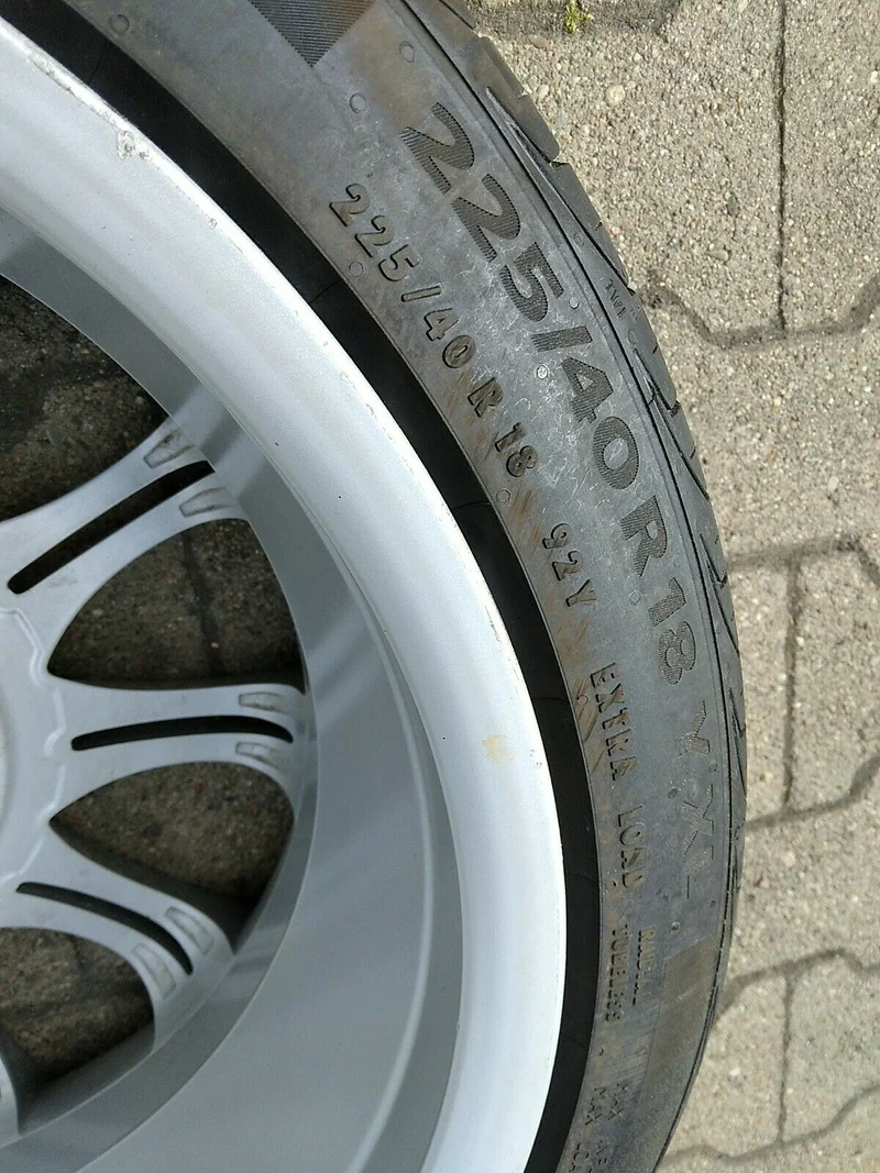 1x BMW Z4 E85 E46 M135 Alufelge 8J 7896470 Sommerreifen Continental 225 40 R18