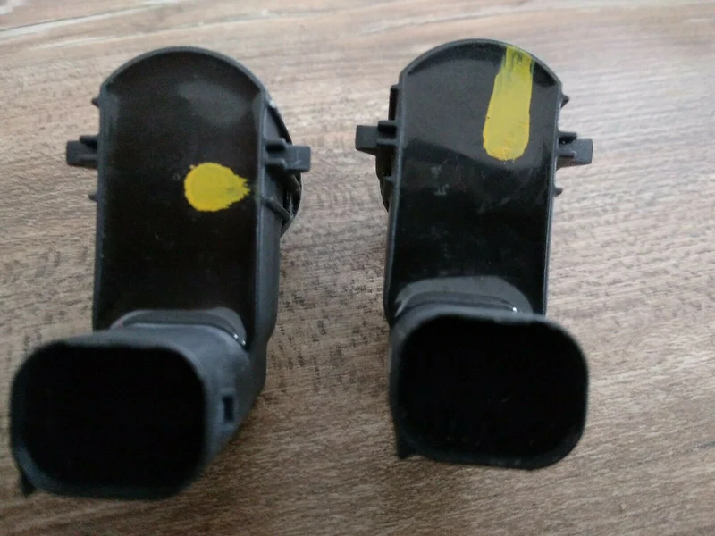 2× Original Ferrari 488 GTB PDC Parking Sensor Parksensor 295361