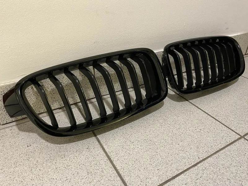 BMW M Performance F30 F31 Stoßstange Ziergitter Nieren Schwarz 2240475 & 2240778