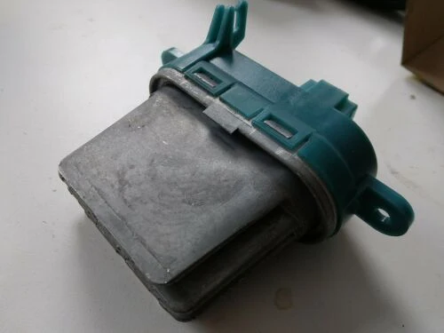 FERRARI CALIFORNIA Interior Heater Gebläse IGEL Motor Resistor 82049000