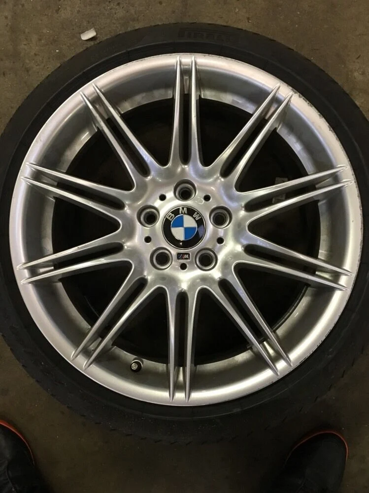 BMW X1 E84 M PAKET ALUFELGE Sommerreifen 225 40 R19 89W RSC 7847083 Styling M225