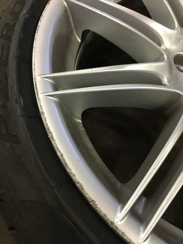 BMW X1 E84 M PAKET ALUFELGE Sommerreifen 225 40 R19 89W RSC 7847083 Styling M225
