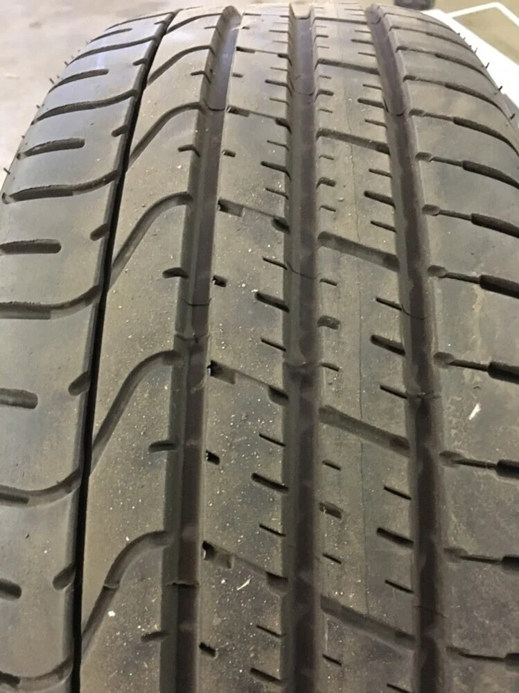 BMW X1 E84 M PAKET ALUFELGE Sommerreifen 225 40 R19 89W RSC 7847083 Styling M225