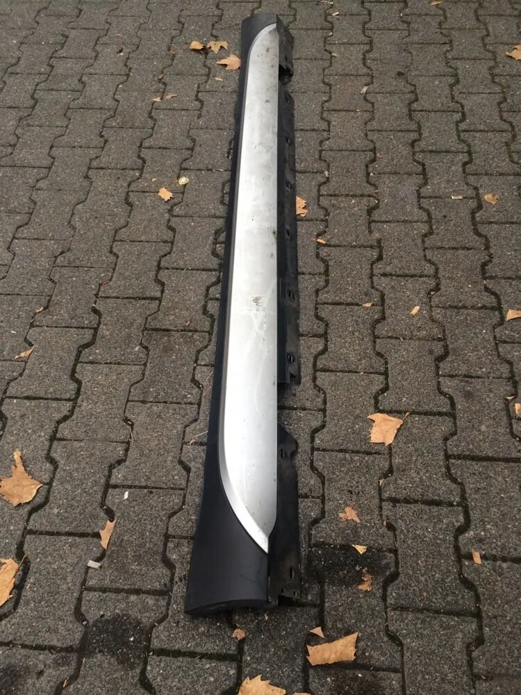 BMW X1 E84 VORFACELIFT X Line Seitenschweller Schweller SPOILER RECHTS 2990600