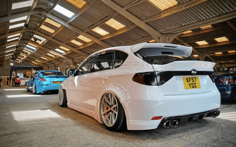 Heckklappen Spoiler Subaru Impreza GH