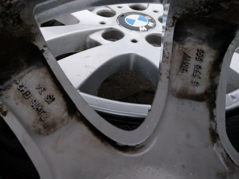 BMW E90 E91 Alufelgen 6775595 Styling 156 Winterreifen 205 55 R16 91H Goodyear