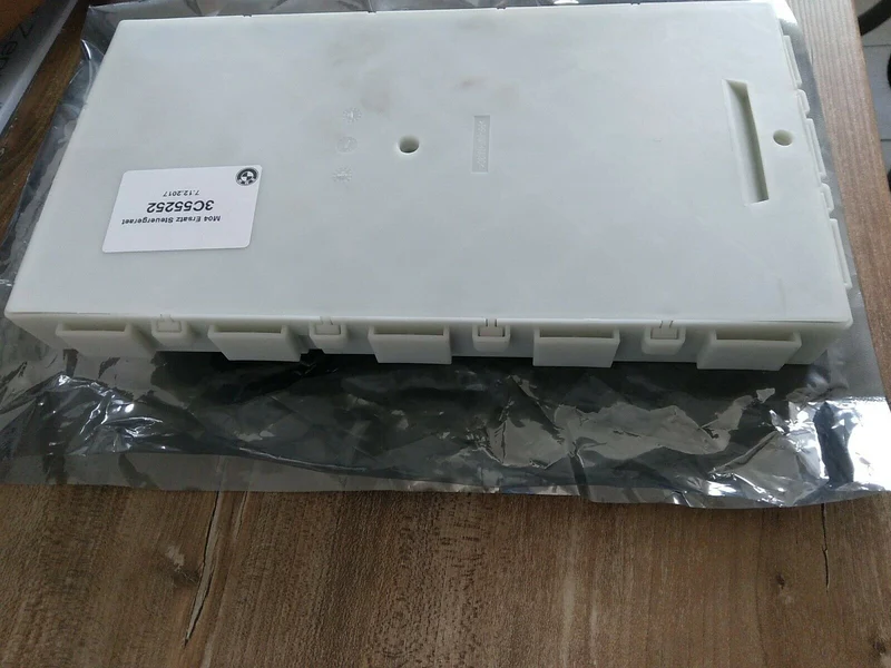 Neu BMW X5 F15 Grundsteuergerat 8796096 Body Domain Controller BDC 61358796096