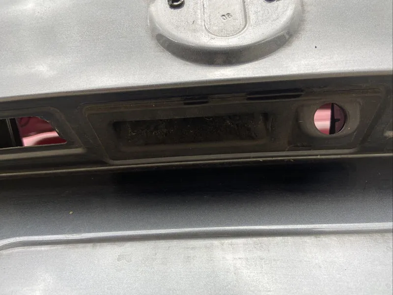 BMW X1 F48 Heckklappe Kofferraumdeckel NEUE MODELL Mineralgrau 7350826 m Taster