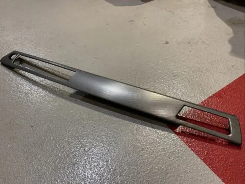 BMW E92 E93 E90 E91 Alu Glaciersilber Dekorleiste Blende hinten 8049049