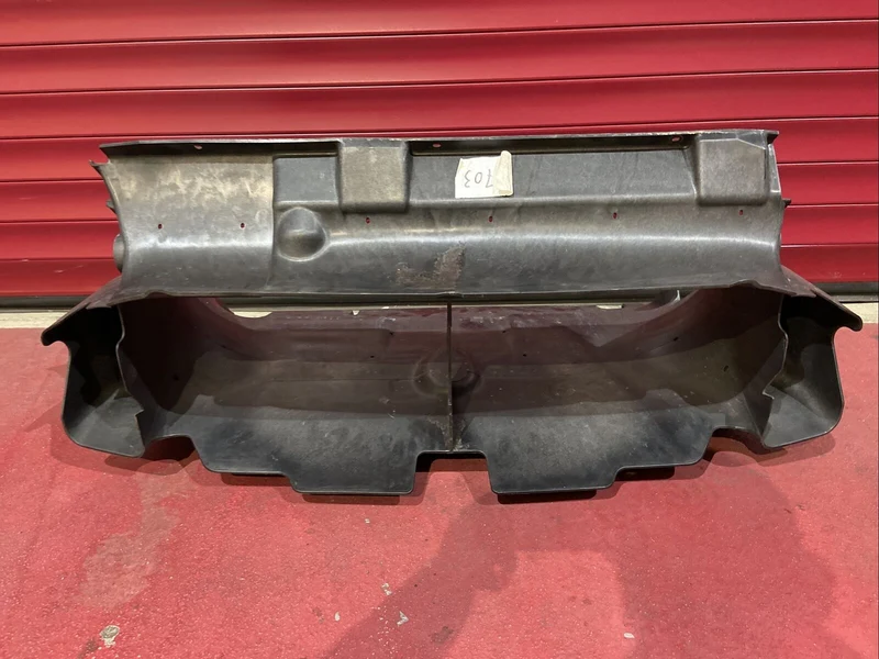 FERRARI CALIFORNIA T AIR INTAKE DUCT 310806 LUFTANSAUGKANAL KÜHLERVERKLEIDUNG