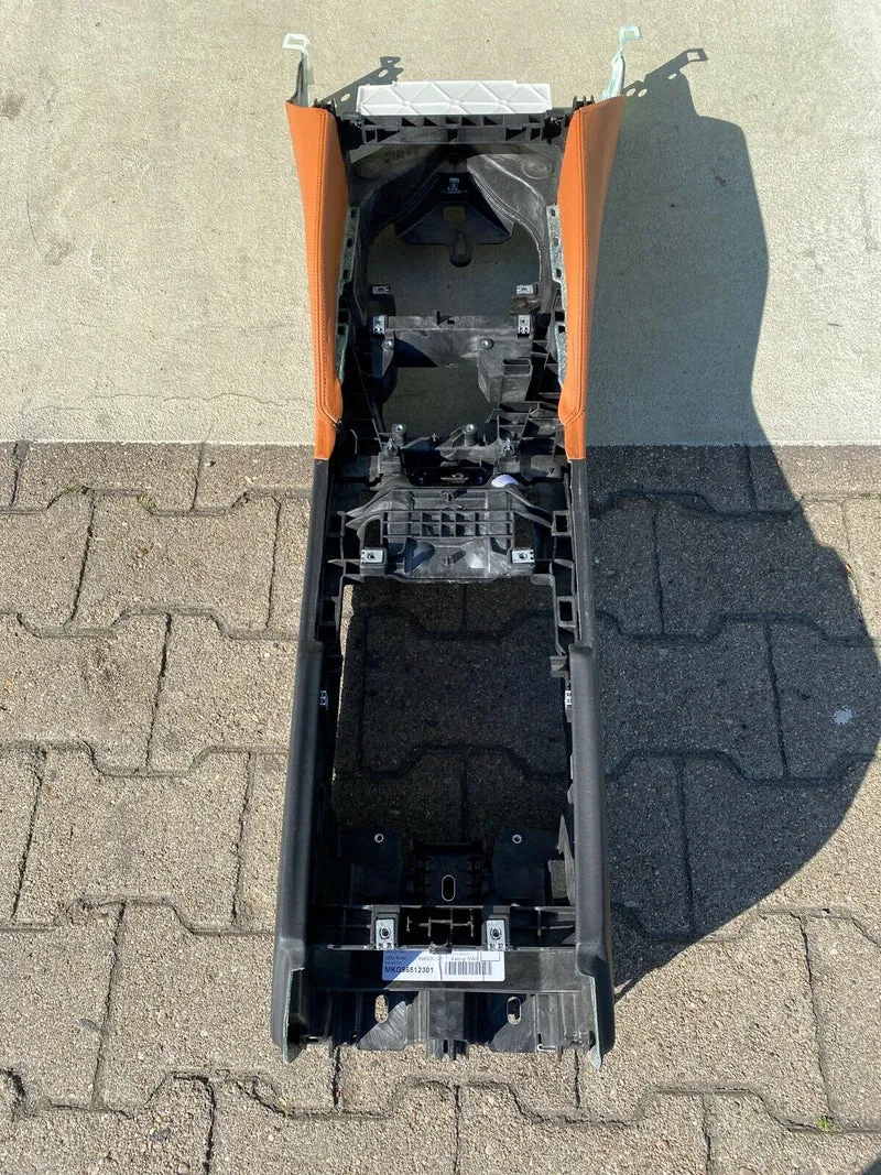 BMW G30 G31 F90 M5 MITTELKONSOLE LEDER Schwarz Aragonbraun Mittelkonsole