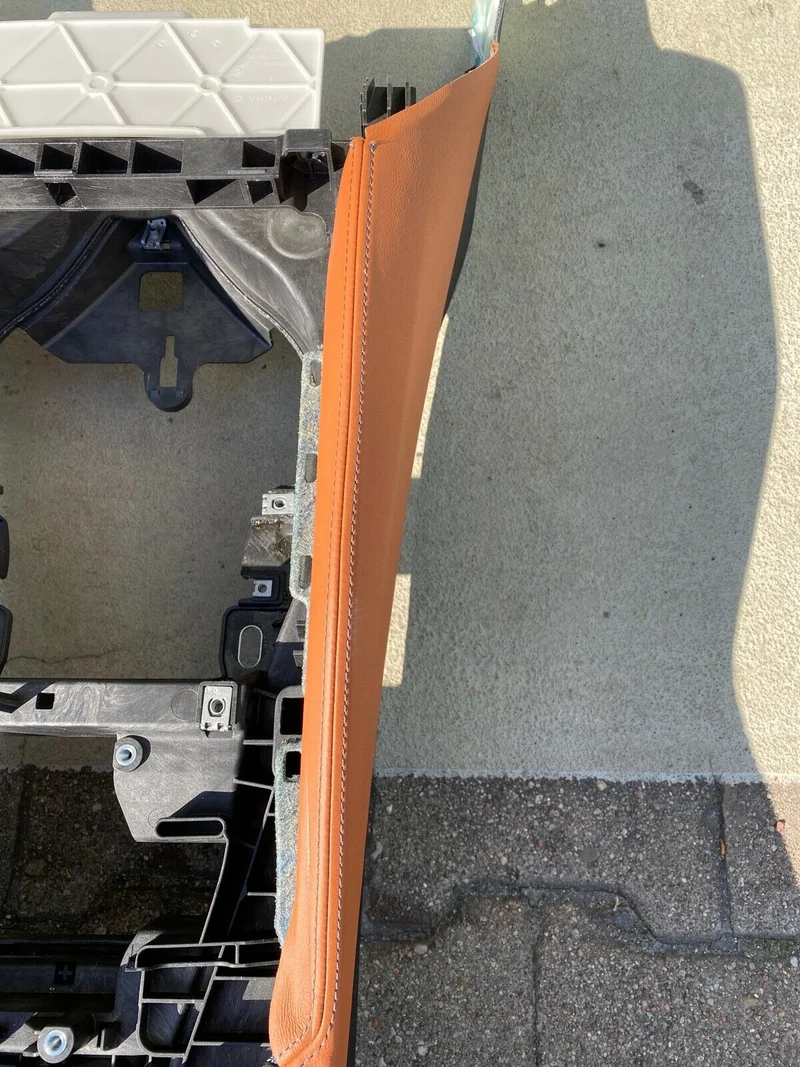 BMW G30 G31 F90 M5 MITTELKONSOLE LEDER Schwarz Aragonbraun Mittelkonsole