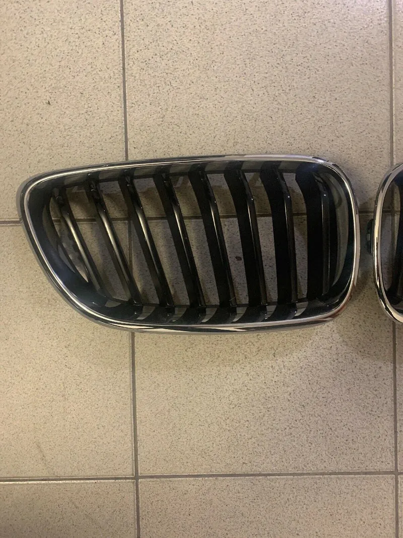BMW 2er F22 F23 Sport Chrome Schwarz Gitter Nieren 7295523 7295524