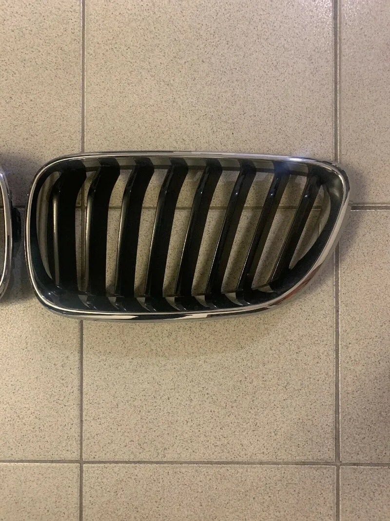 BMW 2er F22 F23 Sport Chrome Schwarz Gitter Nieren 7295523 7295524