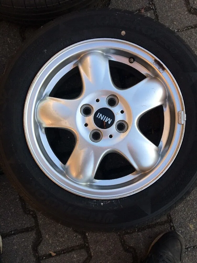 MINI COOPER R56 R50 Alufelgen 5 Star NEUE SOMMERREIFEN 175 65 R15 84H TN 6768498