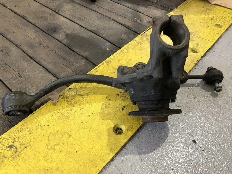 ORIGINAL BMW X1 E84 Achsschenkel VR. ALLRAD 6788700 Querlenker RADNABE RADTRÄGER