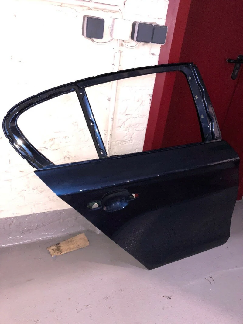 ORIGINAL BMW E87 Tür Hinten RECHTS Kotflügel Stoßstange