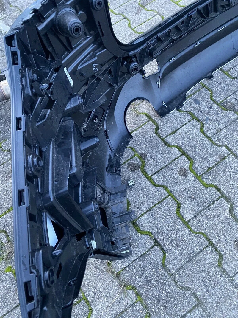 ORIG. BMW X3 G01 Stoßstange KOMPLETT HINTEN aktuelles Modell Aufnahme L R MITTE