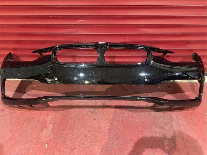 ORIGINAL BMW F30 F31 LCI FACELIFT Stoßstange PDC BASIS schwarz II