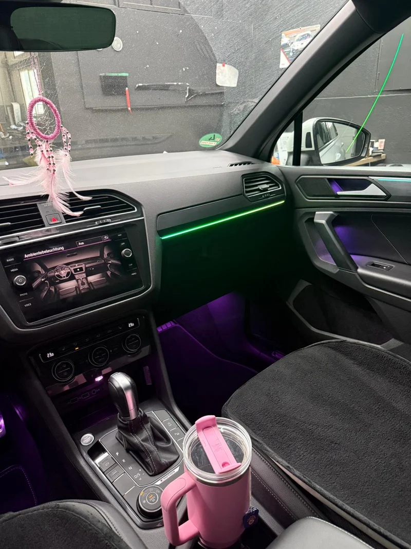Ambientebeleuchtung für Volkswagen Tiguan 2 (AD1/BW2) inkl. Einbau (Nachrüstung)
