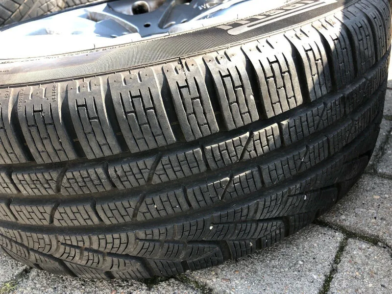 BMW X1 E84 Pirelli 225 50 R17 94H RSC RUNFLAT Winterreifen 6783330 m Radkappen