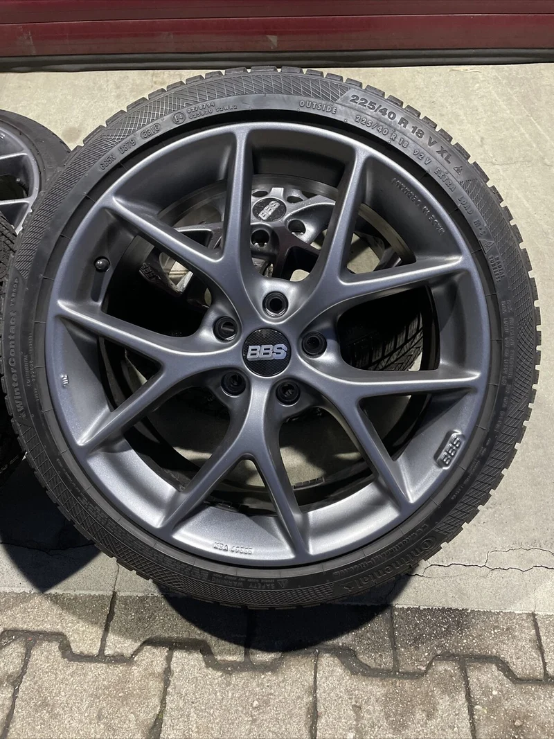 BBS SR16 Alufelgen WINTERREIFEN 225 40 R18 92V XL AUDI 8V 8J 0345134 KBA 49585