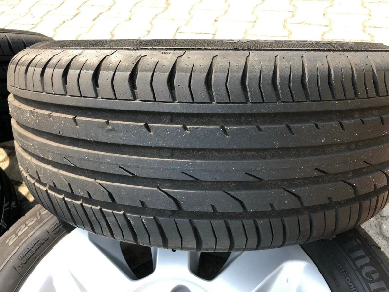 BMW E60 E61 ALUFELGEN Styling 115 CONTI SOMMERREIFEN 225 55 R16 95Y TN 6758774
