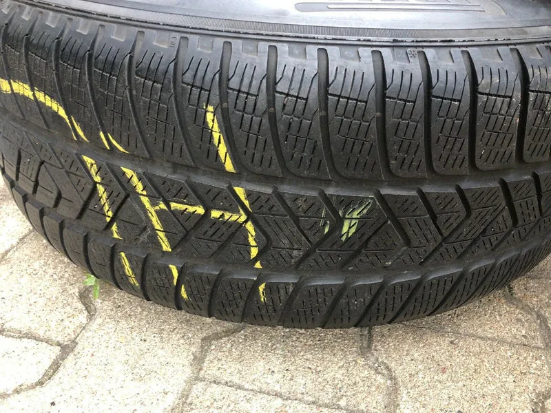 BMW X5 F15 ALUFELGEN STYLE 446 PIRELLI WINTERREIFEN 255 55 R18 109W RDCI 6853952