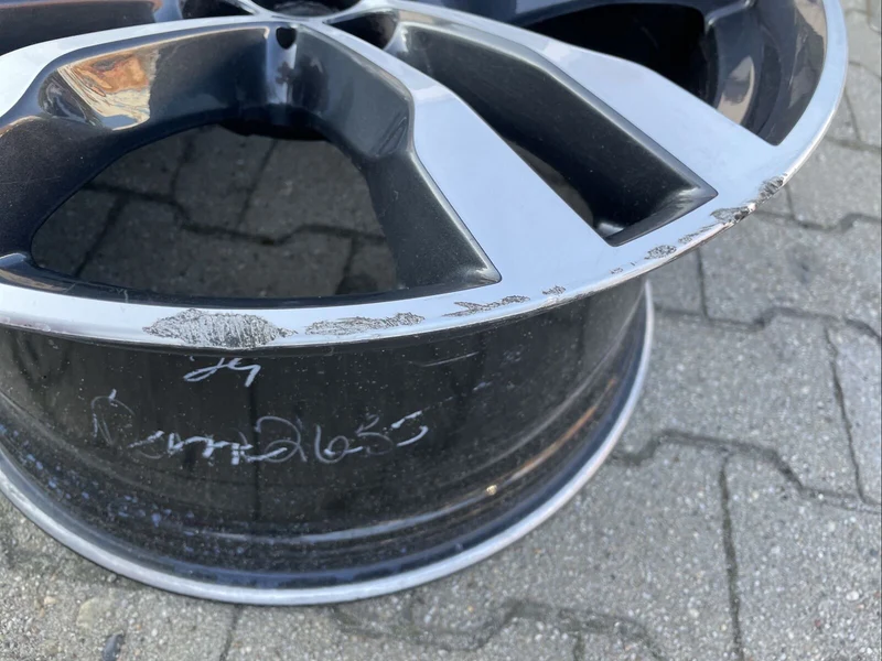 1x BMW X5 F15 X6 F16 ALUFELGE M468 ANTHRAZIT 7846788 VORDERACHSE M PAKET